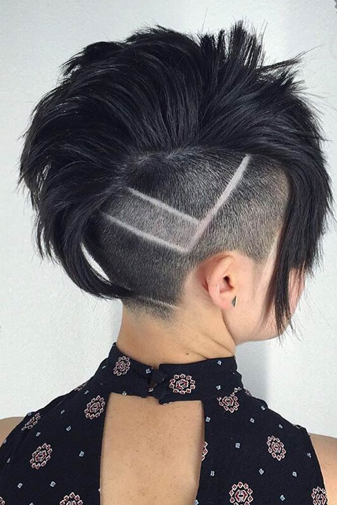 Spike-Line Hair Tattoo #undercuthairstyles #undercutwomen