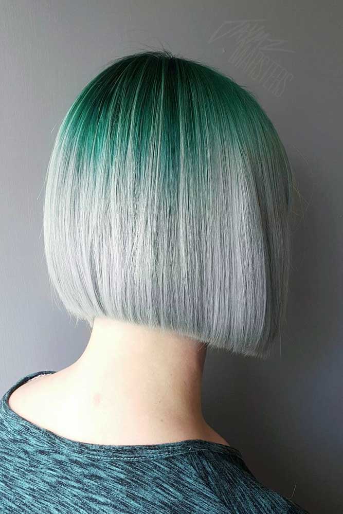 Green To Grey Ombre Bob Hairstyle #shortgreyhair #shorthaircuts #greycolor #bobhairstyle #straighthair