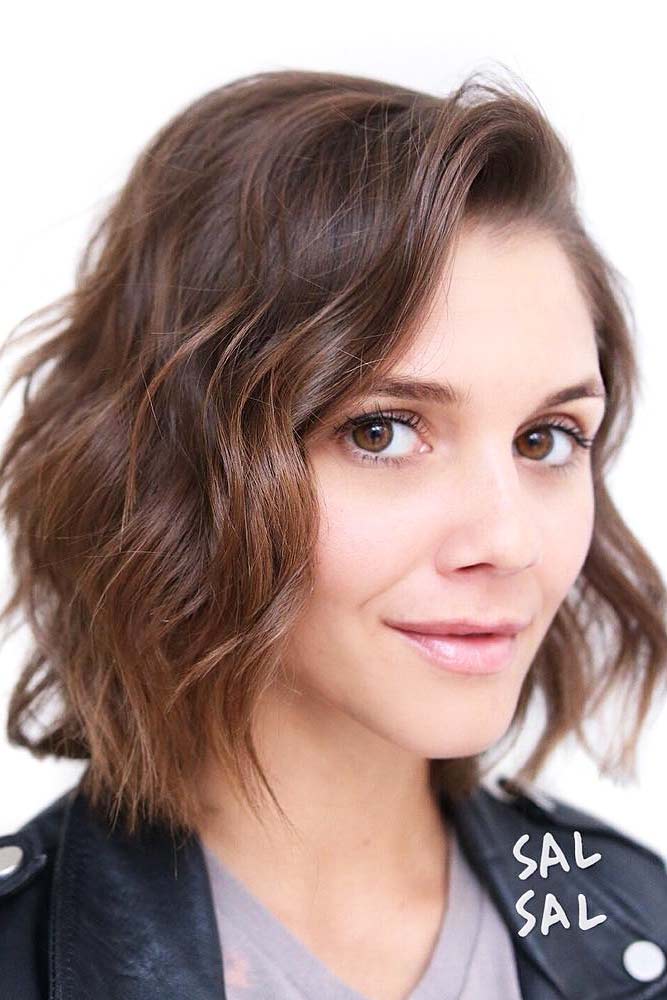 Textured Lob #haircuts #ovalface #mediumhair #lobhaircut 