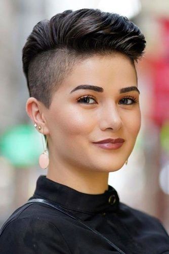 Short Hairstyles Shaved Sides And Back