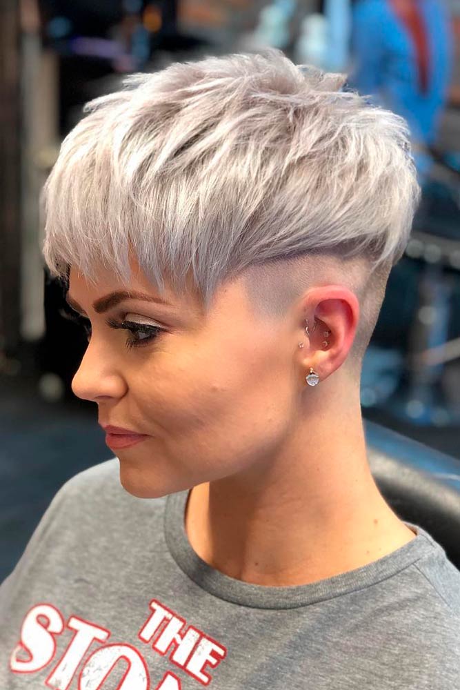 Corte de cabelo pixie para rosto quadrado