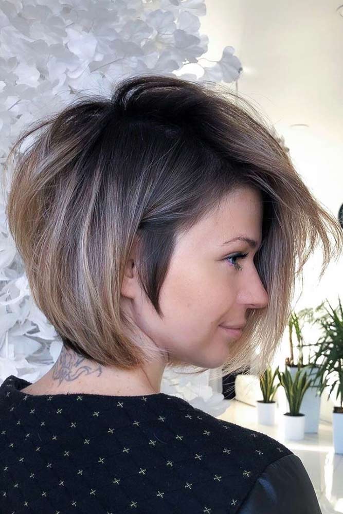Side Swept Bob With Dark Roots #shorthaircuts #shorthairstyles #shorthair #haircuts