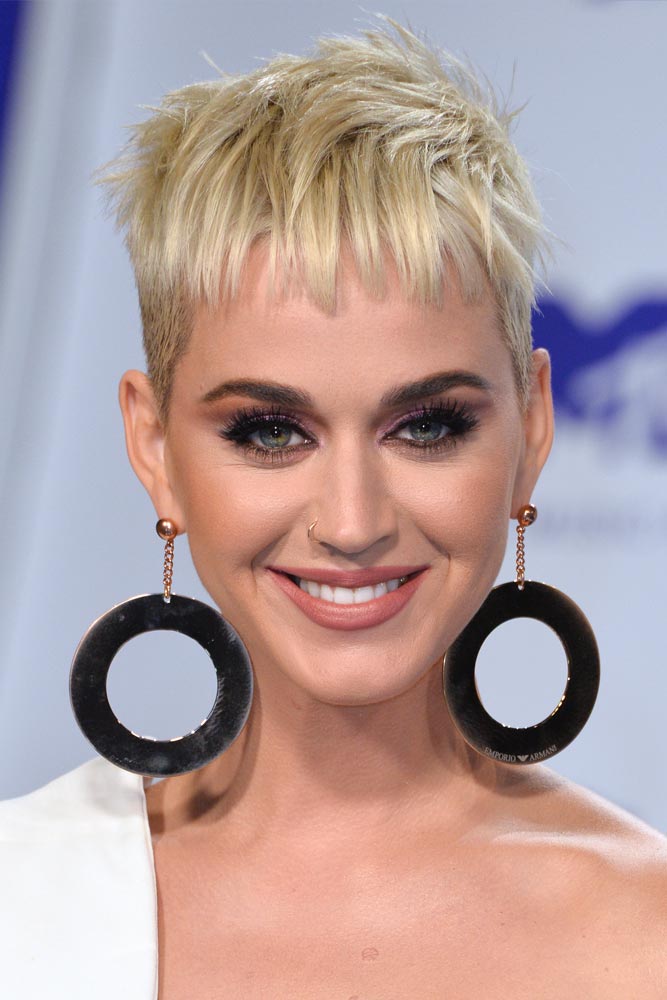 Pixie Cut: 170+ Ideas to Try in 2022 - Love Hairstyles