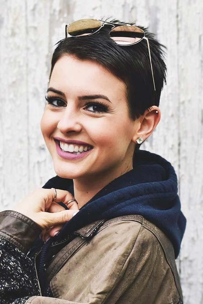 An Everyday Style For Shorter Hair #pixiecut #haircuts