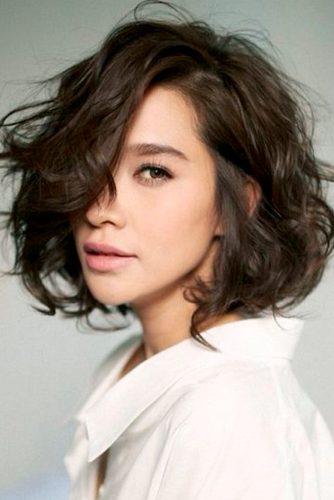 Short Hairstyles For Curly Frizzy Hair | Short-Haircut.Com