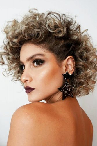 55 Beloved Short Curly Hairstyles For Women Of Any Age