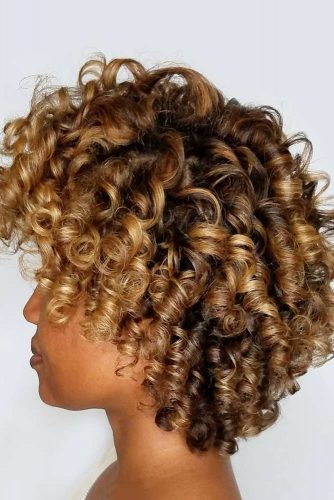 55 Beloved Short Curly Hairstyles For Women Of Any Age