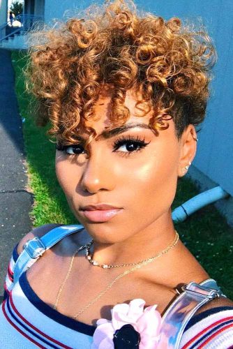 55 Beloved Short Curly Hairstyles For Women Of Any Age