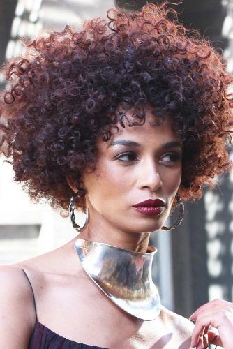 Rounded Voluminous Bob #shortcurlyhairstyles #curlyhairstyles #hairstyles