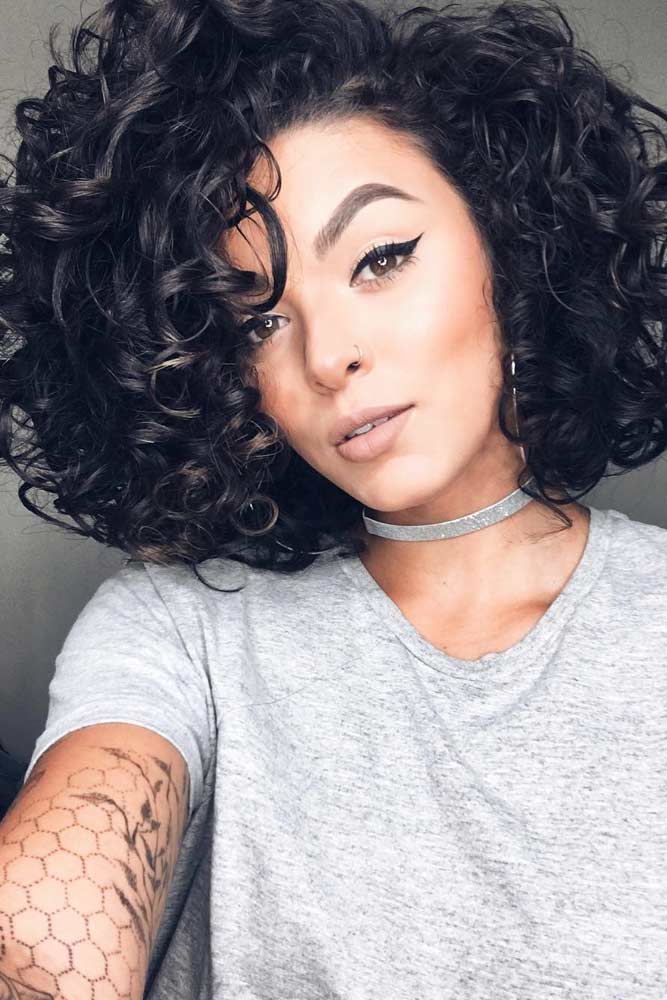 Short Hairstyles For Thick Curly Hair #shortcurlyhairstyles #curlyhairstyles #shorthairstyles #hairstyles #bobhairstyles