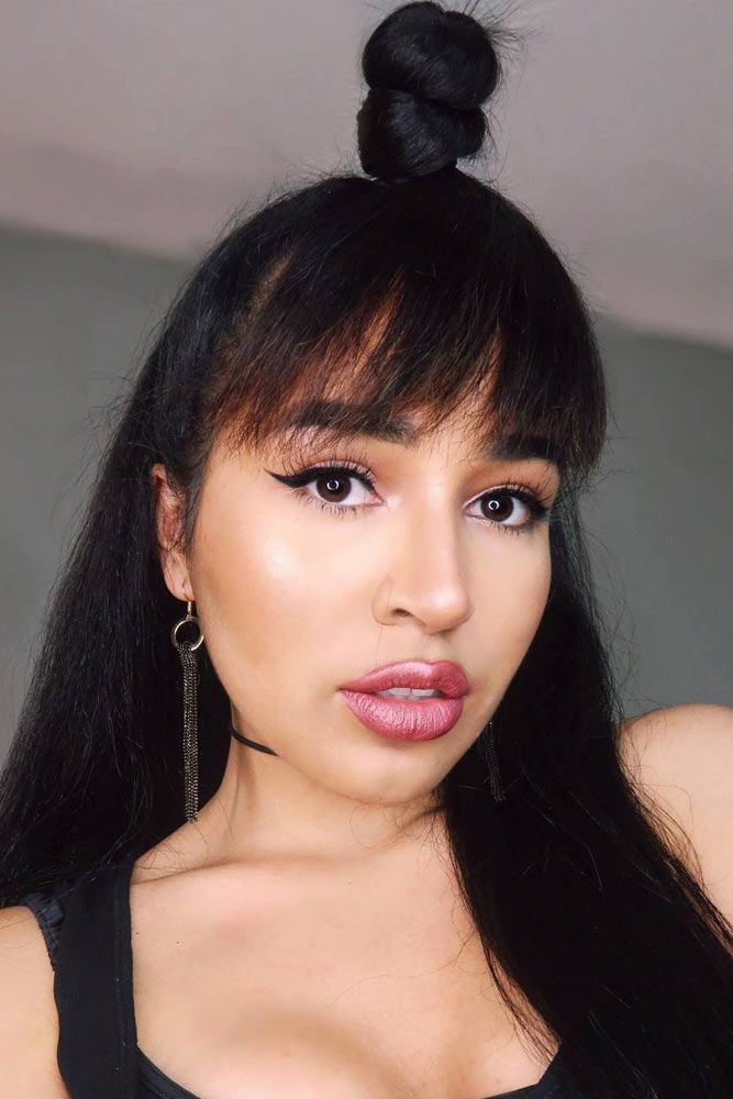 20 Blunt Bangs Hairstyles Inspired By Celebs With The Best Bangs  I AM  CO