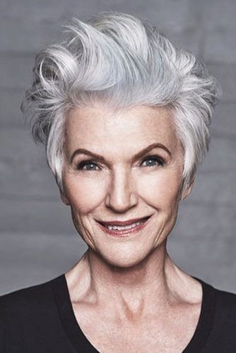 70 Stylish Short Hairstyles for Women Over 50 