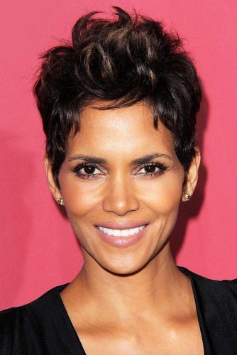 70 Stylish Short Hairstyles For Women Over 50