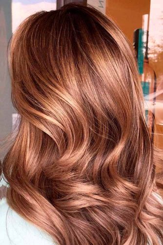 12 Ways to Make Your Caramel Hair Color Play for You