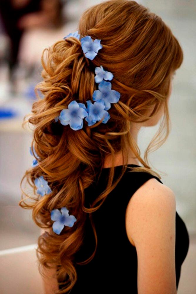 Flowered Bridesmaid Hairstyles picture 2