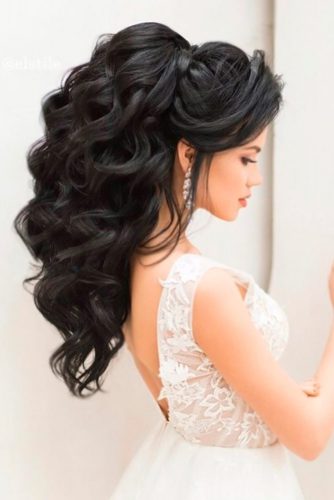 Amazing Bridesmaid Hairstyles picture 3