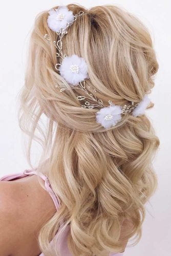 24 Chic Half Up Half Down Bridesmaid Hairstyles Lovehairstyles Com