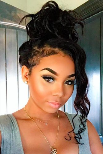 Natural Hairstyles with Sexy Knot picture 2