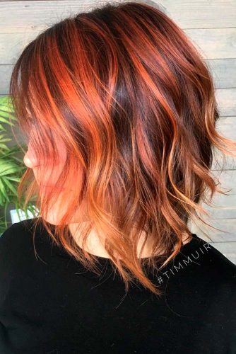 Tonos de color rojo para cabello corto imagen 3