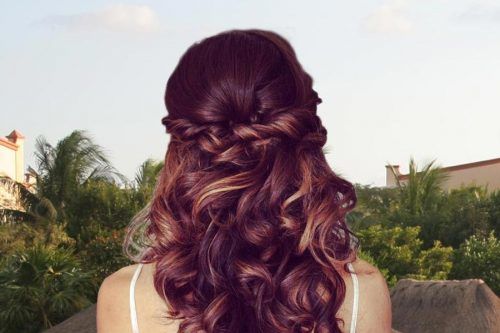 10 Minute Easy Hairstyles for Long Hair for Every Kind of Valentines Day Date