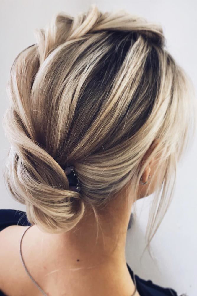 Updos Hairstyles Low Bun Blonde #mediumhair #mediumhairstyles