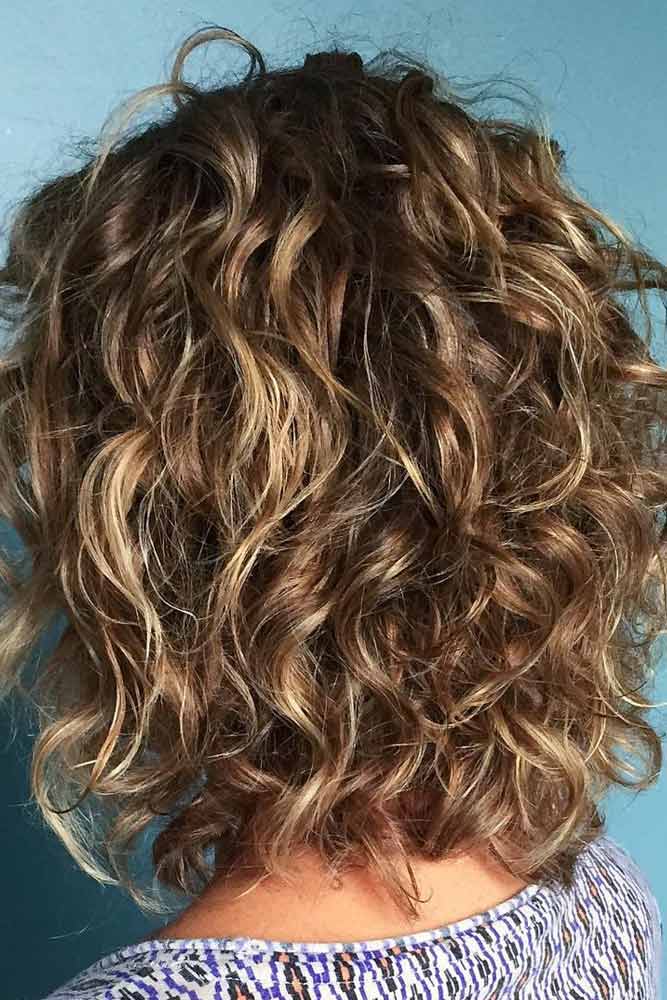 Amazing Wavy Bob Hairstyles