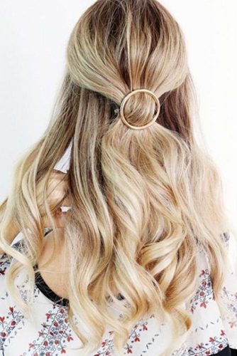 18 Hair Barrettes Ideas to Wear with Any Hairstyles | LoveHairStyles.com