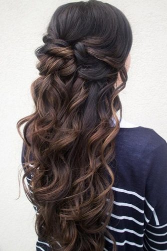 45 Gorgeous Winter Hairstyles For Long Hair | LoveHairStyles.com