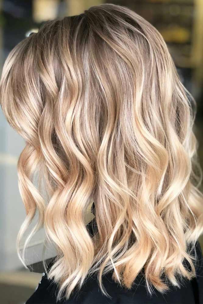 35 Trendy Hairstyles For Medium Length Hair Lovehairstyles Com