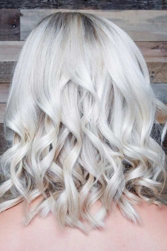 Lovely Shades of Platinum Blonde picture2