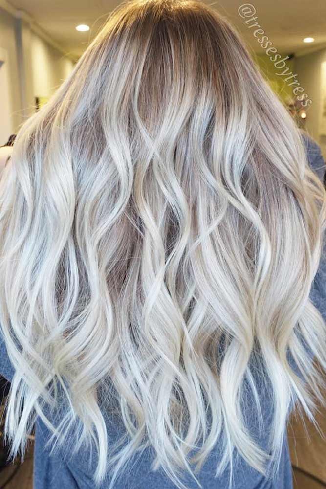 white blonde hair with lowlights