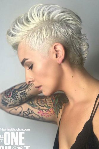 Hot Platinum Pixie Cuts piture2