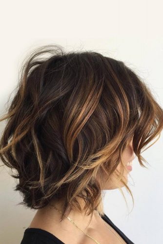 Short Brown Hair with Highlights