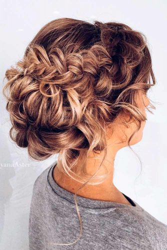 Beautiful Updo for Long Hair picture 3