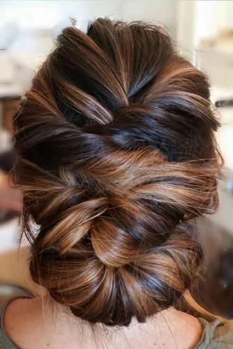 Chic Hairstyles for Prom picture2