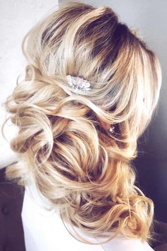 Long Hairstyles for Prom picture1