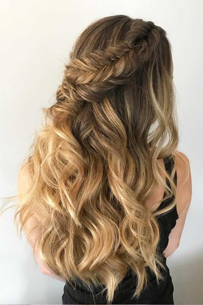 Half Up Hairstyles With Braids Sandy Highlights #halfuphalfdownhairstyles #longhair #promhairstyles #promhair #braidedhairstyles