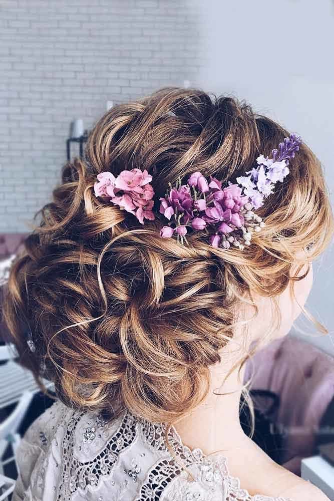 Add Some Flowers To Your Hairdos #updo #shorthair #hairstyles