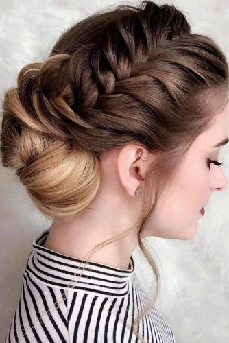 Mind-blowing Charming Updos picture 2