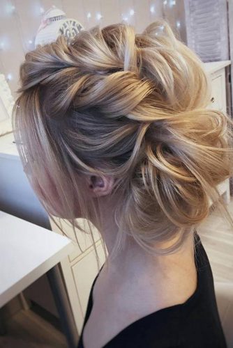 27 Chic Updos For Medium Hair Lovehairstyles Com