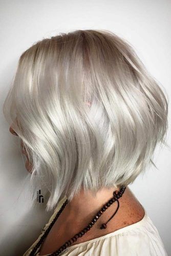 41 Versatile Medium Bob Haircuts To Try  LoveHairStyles.com