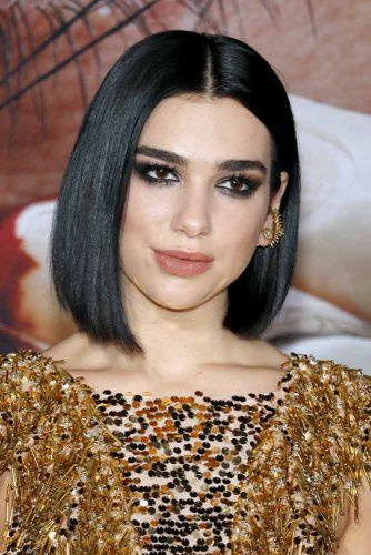 55 Versatile Medium Bob Haircuts To Try Lovehairstyles Com