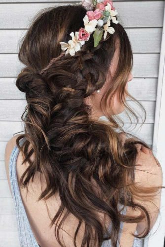 42 Bridesmaid Hair Styling Ideas Lovehairstyles Com