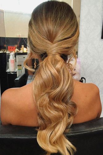 Charming Hairstyles for Long Hair picture 2