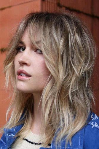 42 Chic Medium Length Layered Hair Lovehairstyles Com