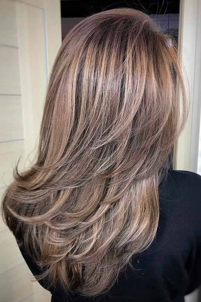 42 Chic Medium Length Layered Hair Lovehairstyles Com