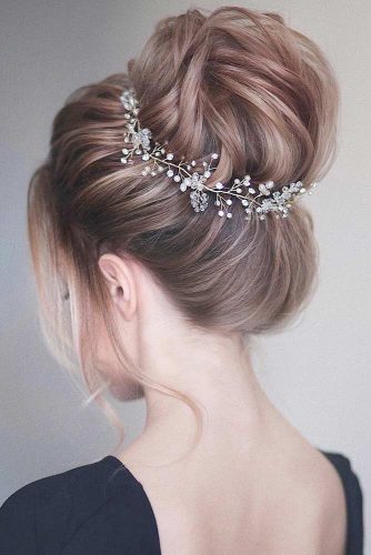 Updos for Sophisticated Lady picture 3