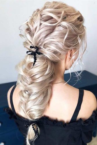 Voluminous Amazing Braids For Prom #promhairstyles #longhair #hairstyles #braids