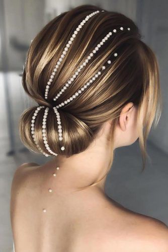 Low Bun With Accessories Pearls #weddinghairstyles #shorthair