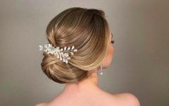 Gorgeous Wedding Hairstyles For Medium Hair